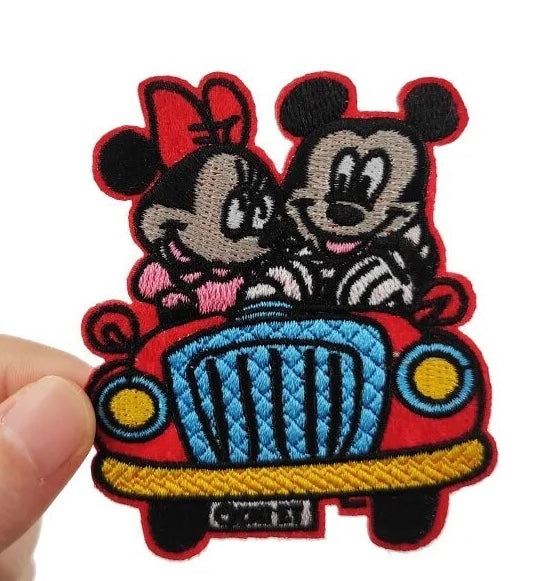 Mickey & Minnie in the car