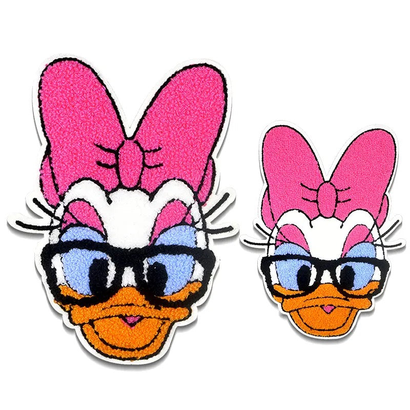 Large Daisy Duck in Chenille
